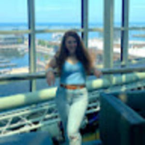 Meet your Posher, Amelia